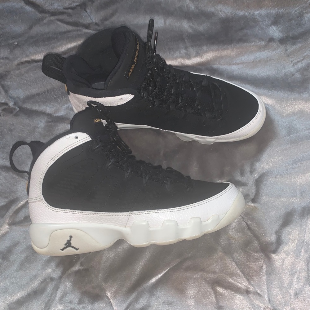 Jordan Retro 9